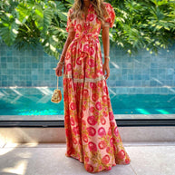 Damen Maxikleid mit floralen Applikationen und Taillengürtel WW