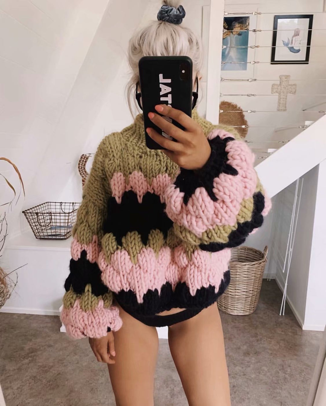 Damen modischer Grobstrickpullover mit farbenfrohem Wellenmuster und großzügigen Ärmeln W&W Mode
