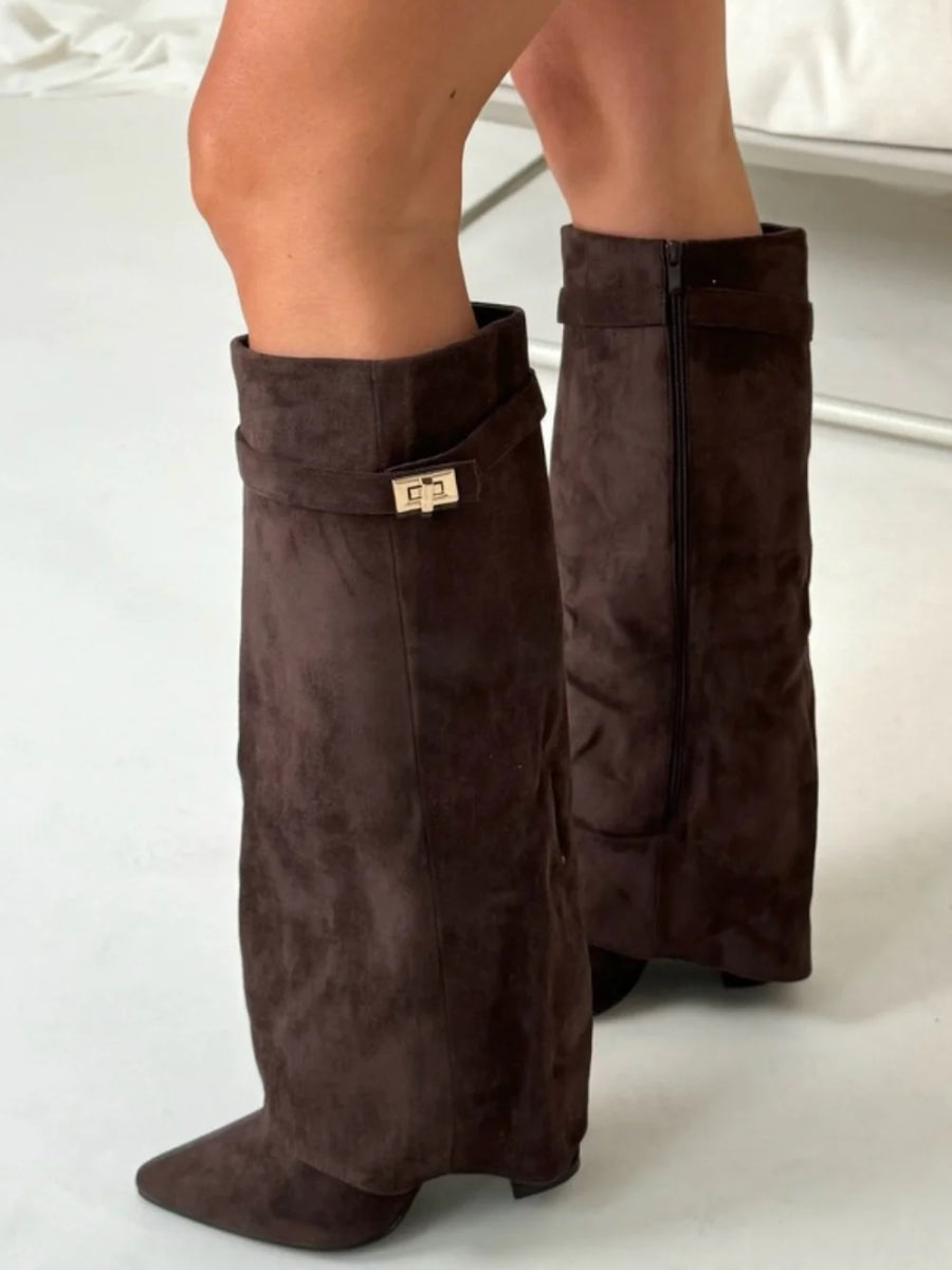 W&W Mode | Elegante Damenstiefel Aus Hochwertigem Suede Mit Goldenen Akzenten