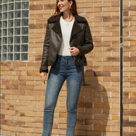 WW | Winterjacke aus Kunstwildleder mit Fell und Gürtel