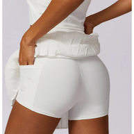 Sportlicher Faltenrock