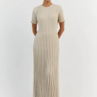 WW-Strickkleid mit schmaler Taille und Streifenmuster