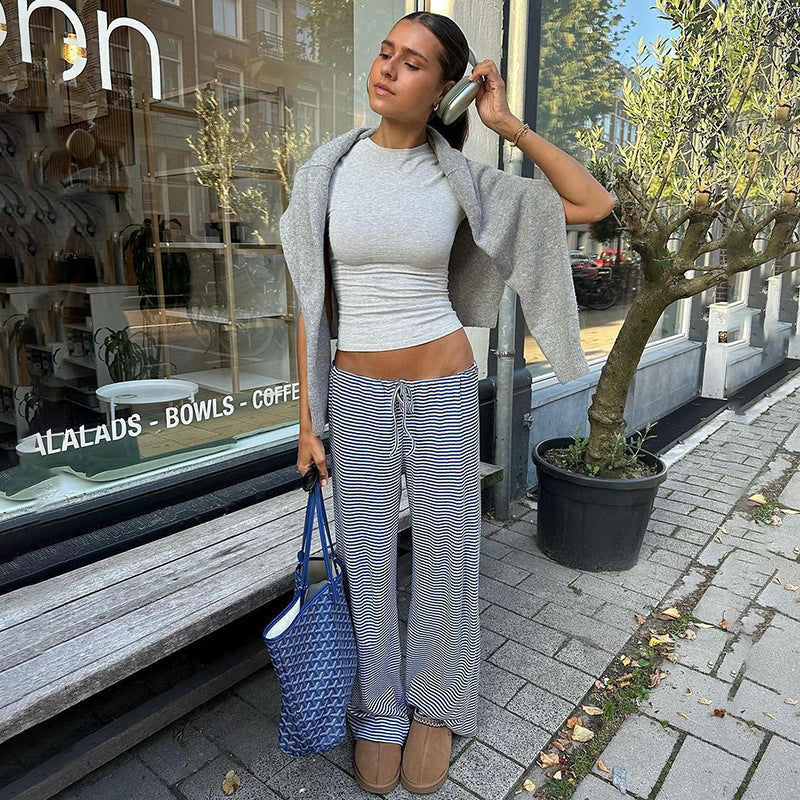 W&W Mode | Coole Gestreifte Hose Für Einen Frischen Look