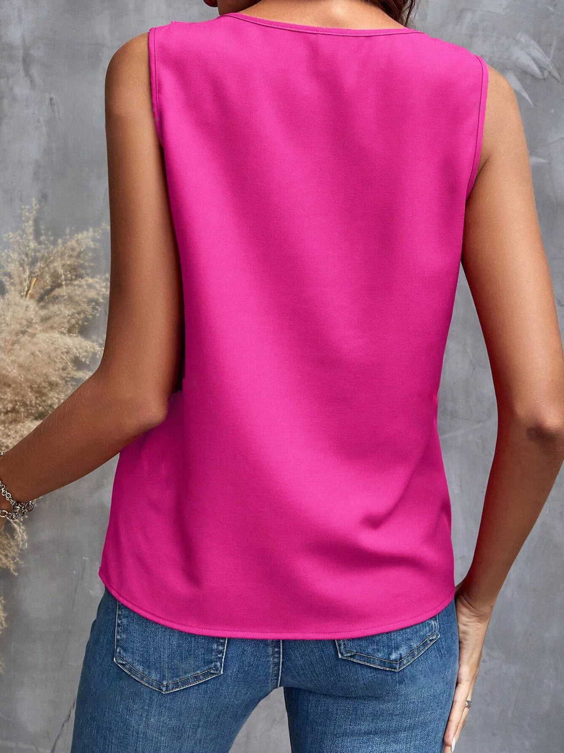 WW | Rüschenshirt mit V-Ausschnitt