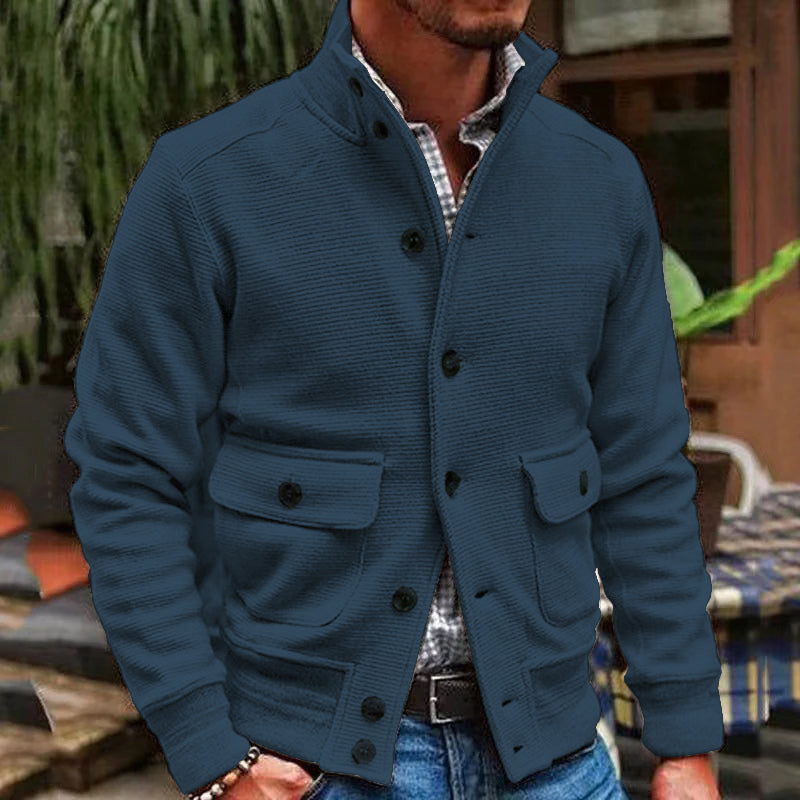 Modische Jacke mit hohem Kragen