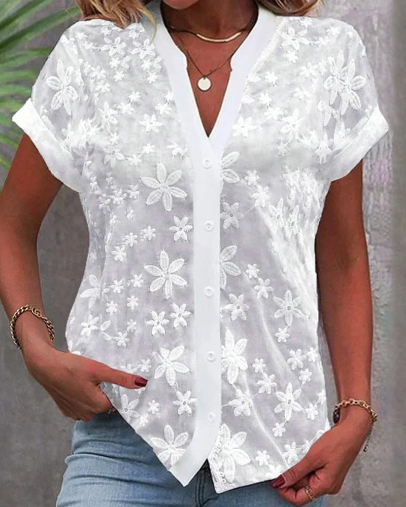 WW | Kurzärmlige Blumenbluse mit V-Ausschnitt