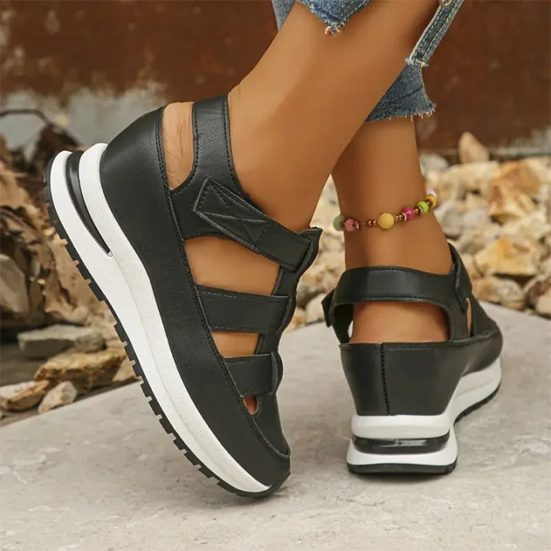 W&W Mode | Orthopädische Klettsandalen