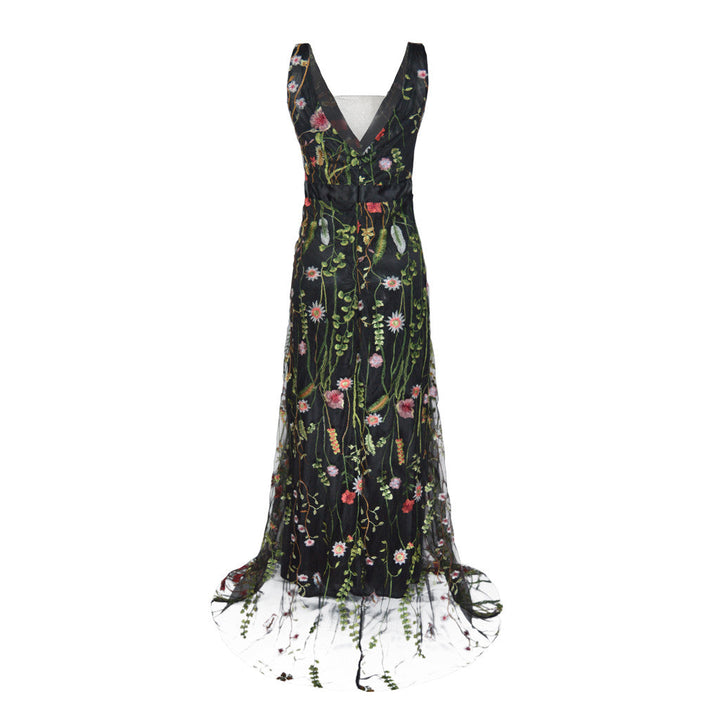 W&W Mode | Fabulous Ärmelloses besticktes Kleid
