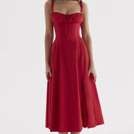 WW geschnittenes Trägerkleid für Damen mit französischem Flair und verführerischem Hüftschlitz