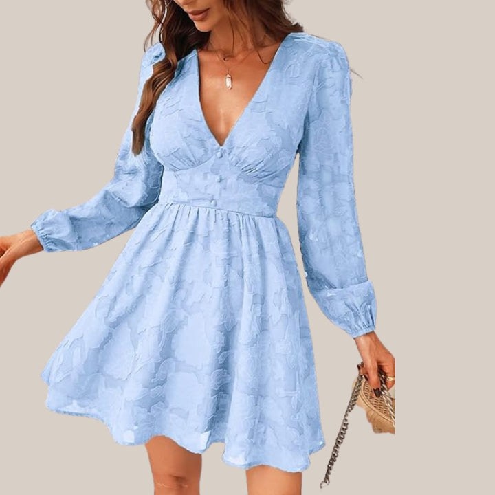 W&W Mode | Schickes Langarmkleid mit tiefem V-Ausschnitt