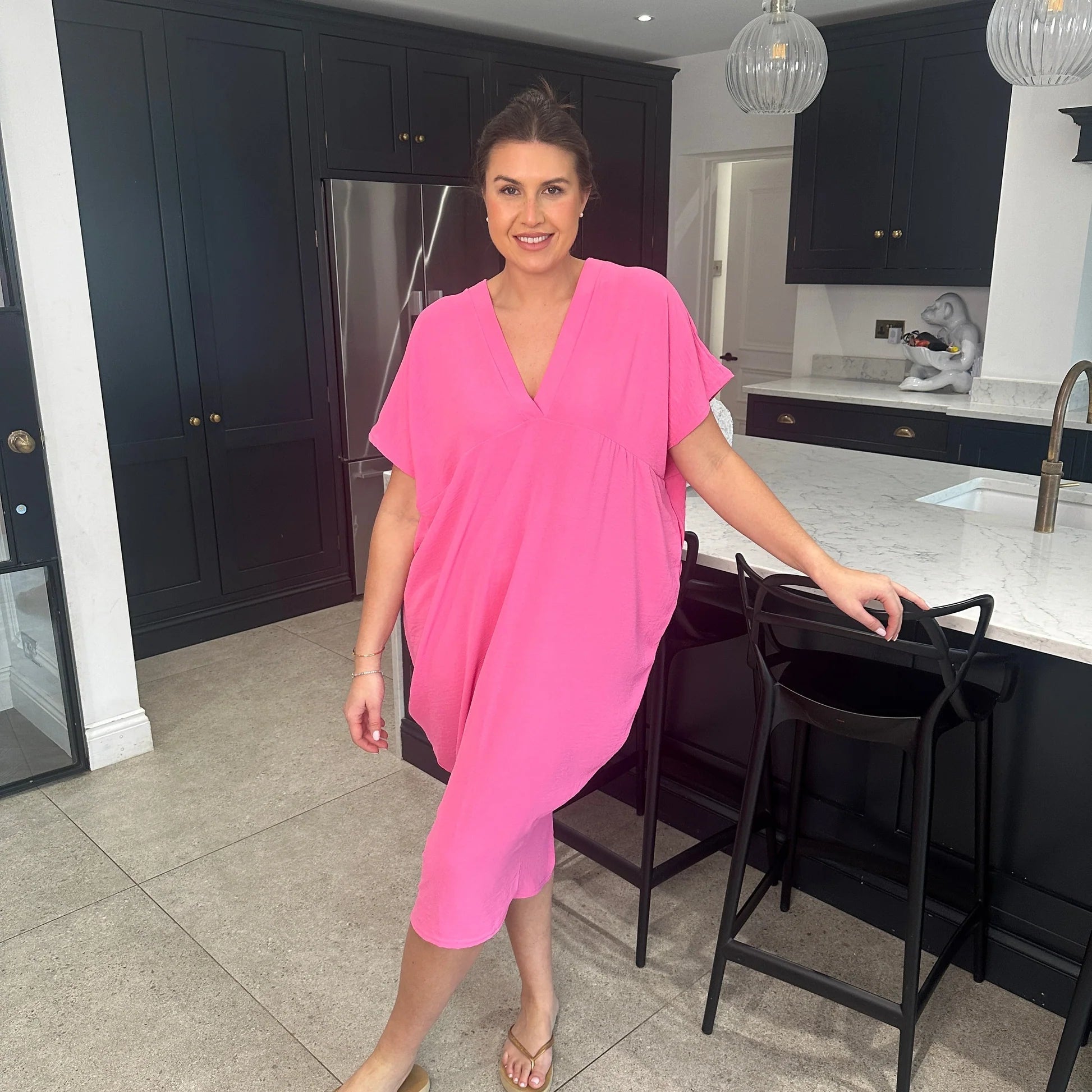 Kleid mit V-Ausschnitt | Unser Bestseller 2024