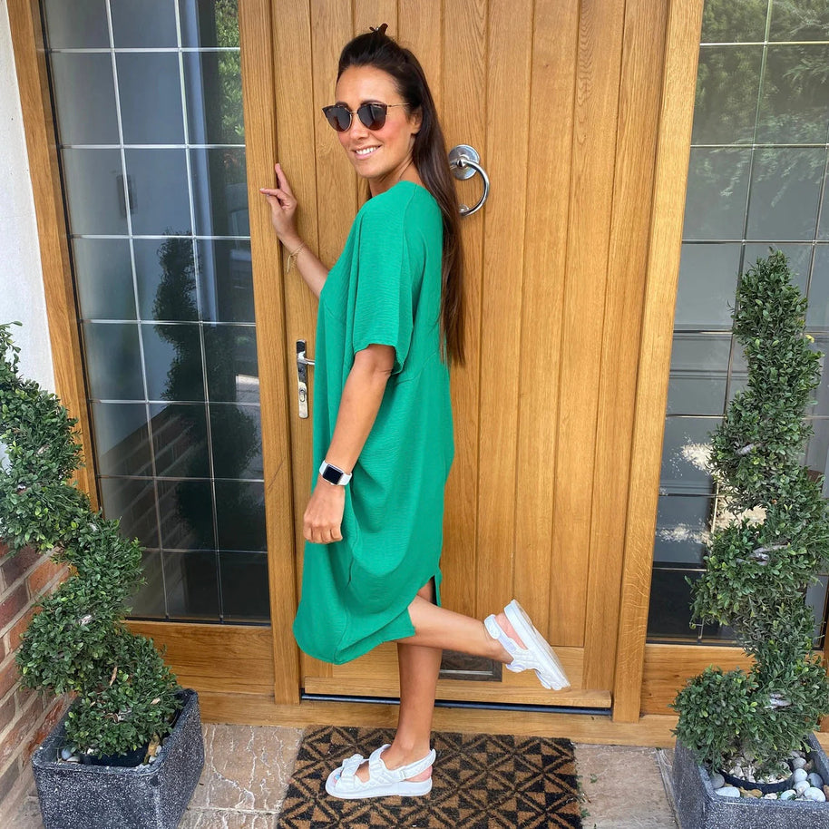 Kleid mit V-Ausschnitt | Unser Bestseller 2024