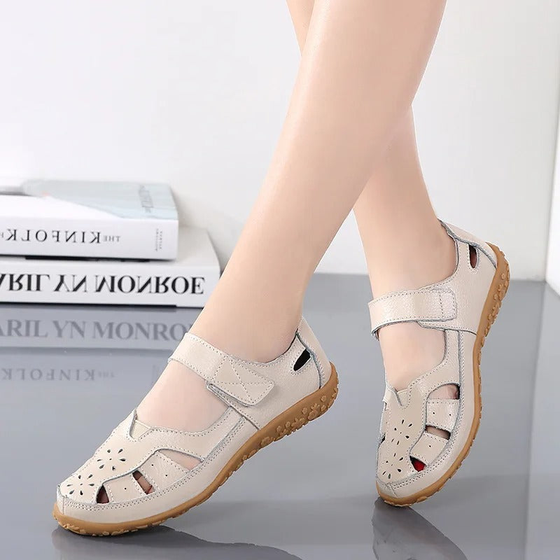 WW | Moderne und bequeme Sandalen mit geschlossener Spitze