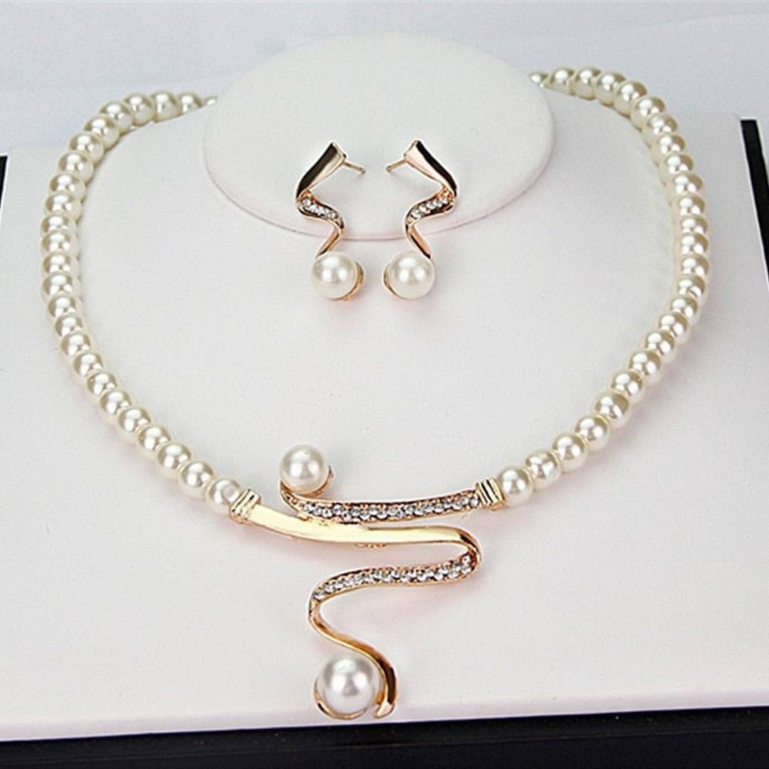 WW | Natürliche Perlenkette + Ohrring Satz Gold