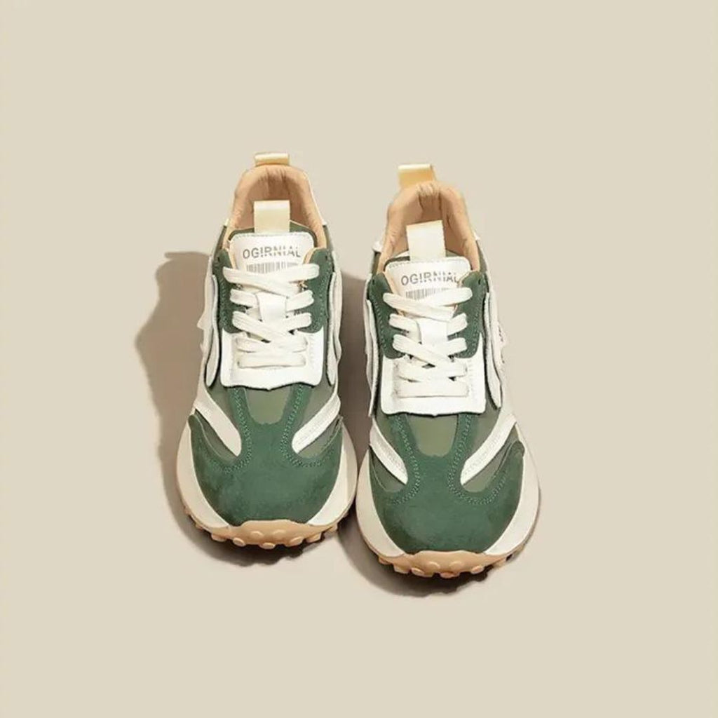 WW | Modische Chunky Sneaker Mit Kontrastierenden Texturen