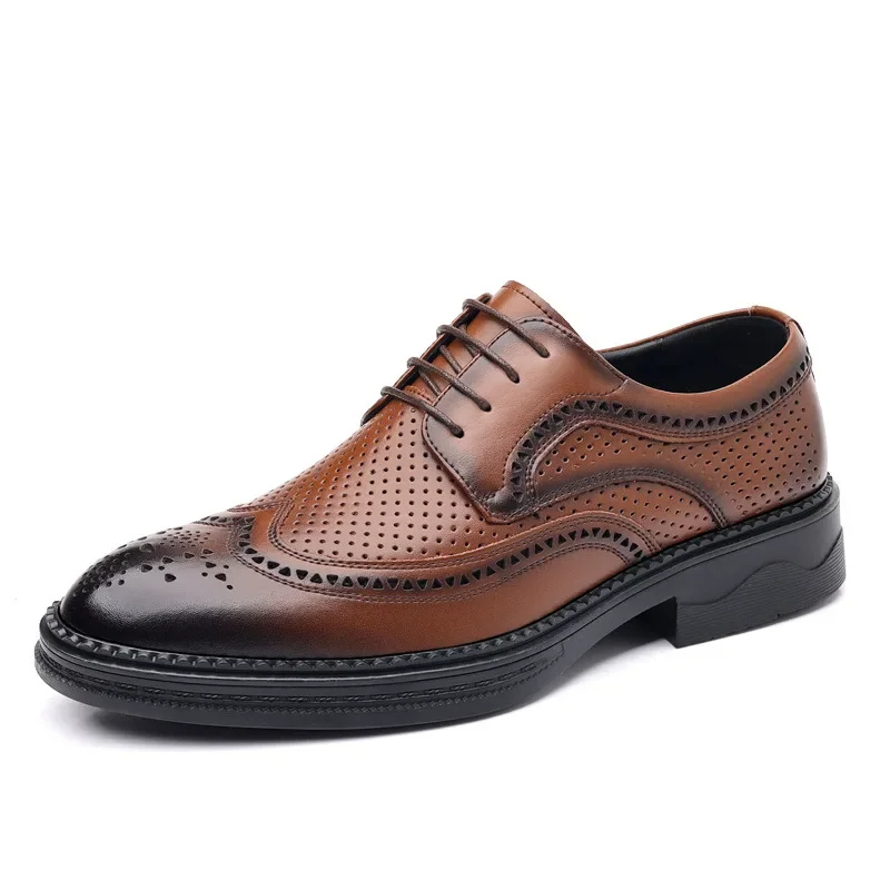 WW | Atmungsaktive Herrenschuhe Aus Leder Mit Brogue Design Und Schnürung