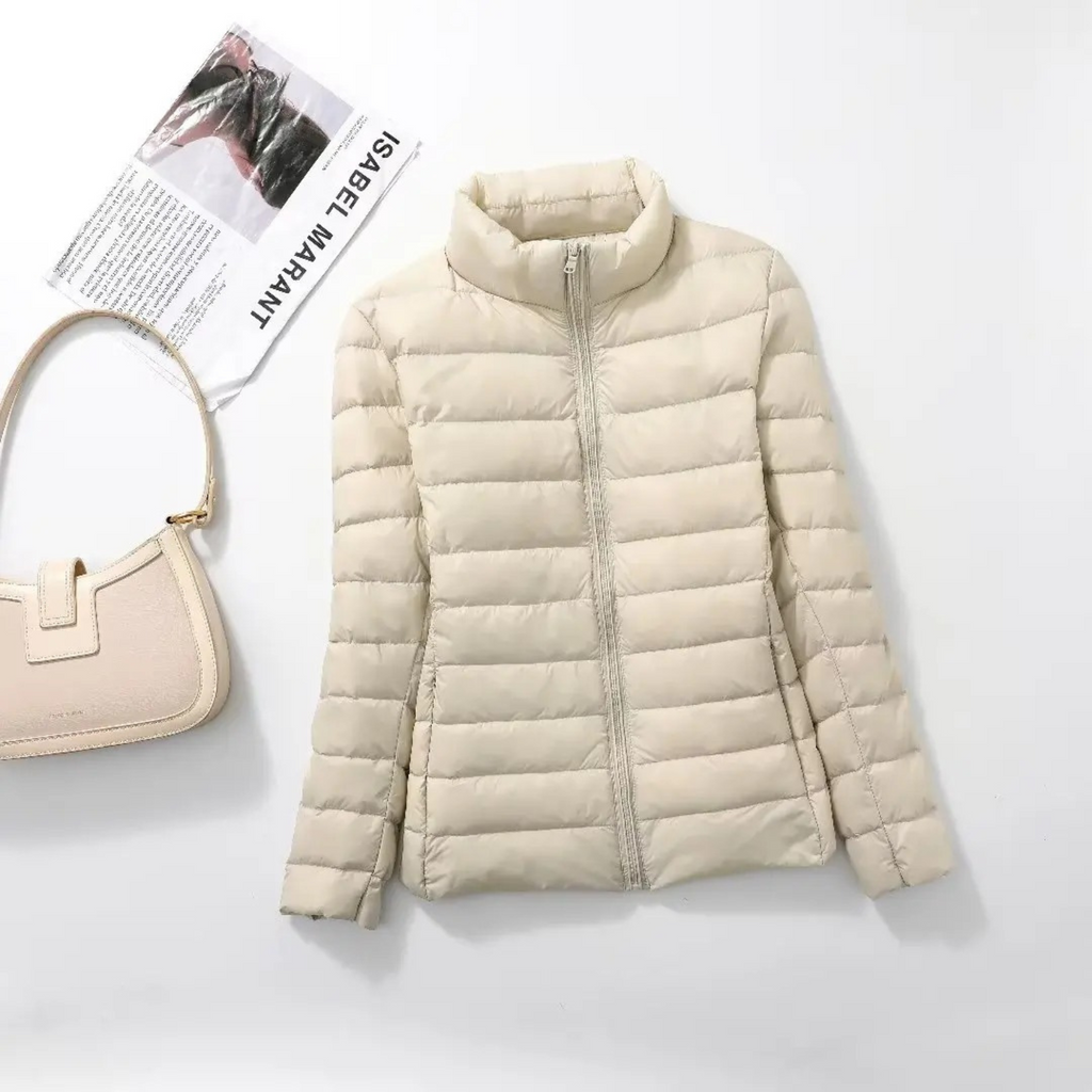 WW | Weiße Leichte Schlanke Bequeme Gepolsterte Jacke