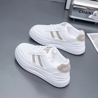 WW | Lässige Turnschuhe