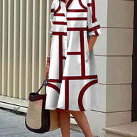 WW | Kleid mit Taschen und Geometrischem Aufdruck