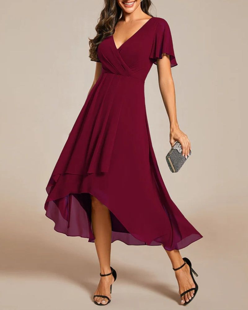 WW | Kleid mit V-Ausschnitt und Rüschenärmeln