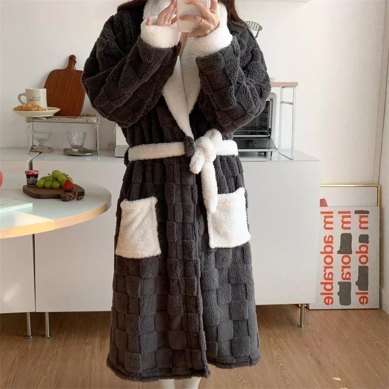 W&W Mode | Lässiger Herbst Flanell Bademantel für Frauen
