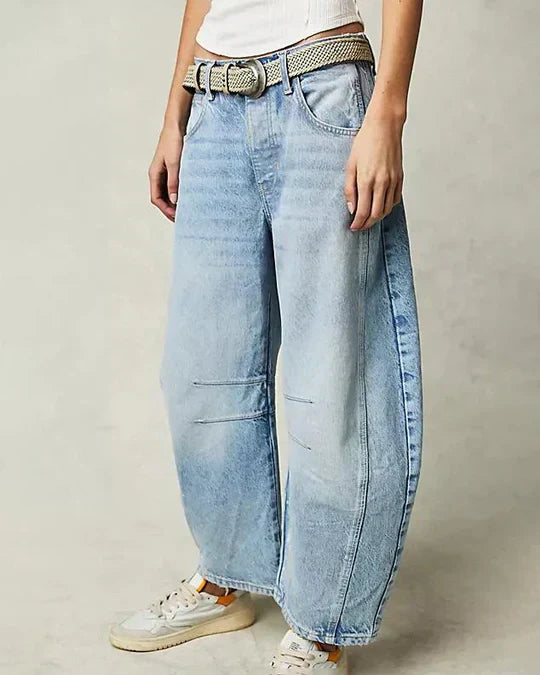 WW | Mitteltaillierte Röhrenjeans für Frauen