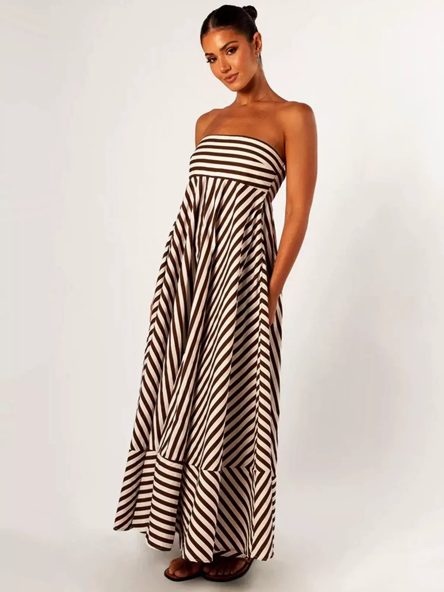 WW | Trägerloses Gestreiftes Maxikleid für Frauen
