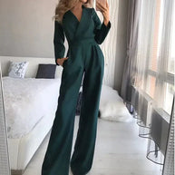 WW | modischer langer Overall mit Kragen und weitem Bein für einen stilvollen und modernen Look