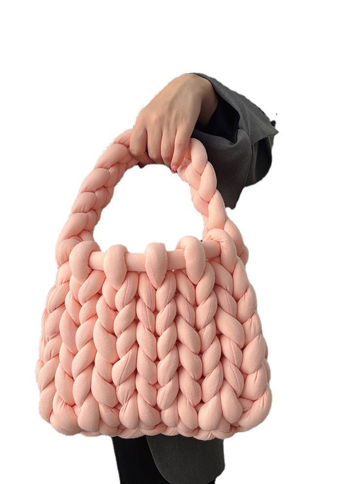 Damen Tasche aus handgewebtem Material