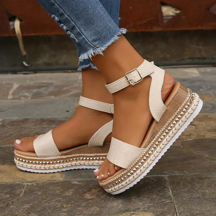 Damen Plateausandalen mit Riemen
