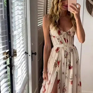 WW | Ärmelloses, tailliertes Kleid mit Blumendruck und sexy Beinausschnitt