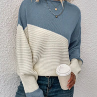 Gestrickter Pullover im Farbblockdesign