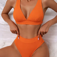 WW Bikini-Set – stilvoll und raffiniert für Strandtage