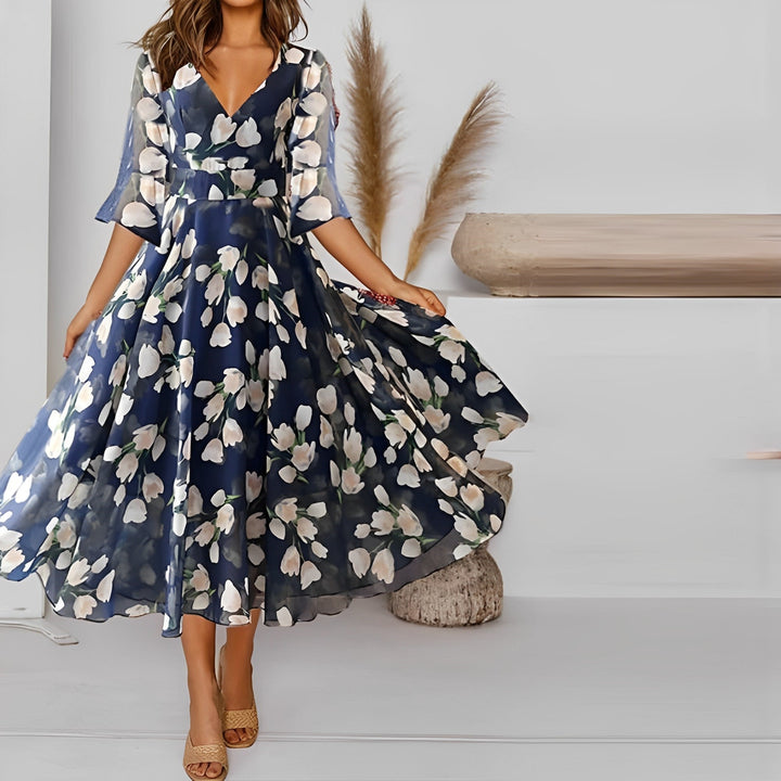 W&W Mode | Blumen-Sifonk-Kleid mit weitem V-Ausschnitt