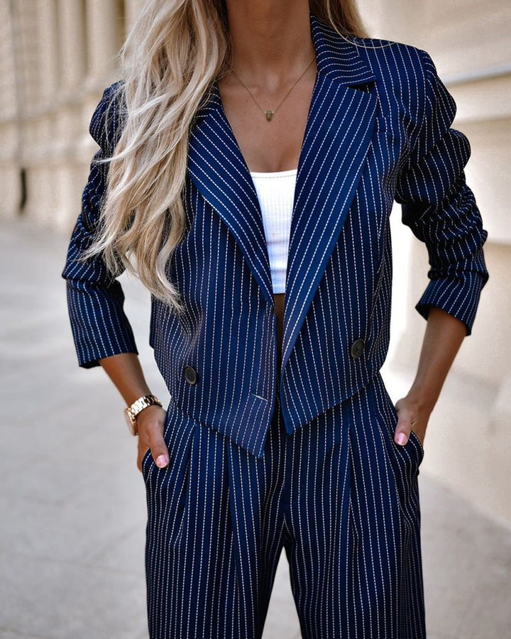 W&W Mode | Teil Blazer und Hose - gestreifter Cropped Blazer und weite Hose mit hoher Taille