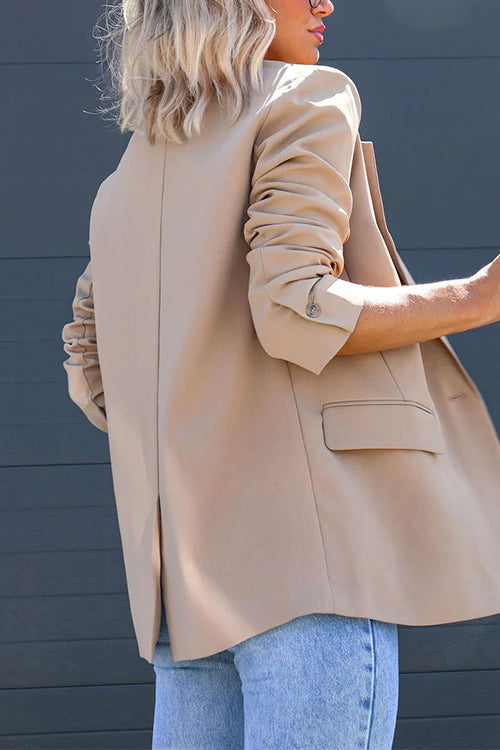 Damen-Blazer mit einem Knopf, Rückenschlitz und Taschen