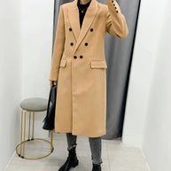 WW | Zweireihige Jacke mit Kapuze