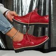 WW | Lackschuhe Im Oxford Stil Mit Klobiger Sohle Für Damen