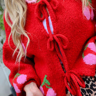 WW | Gebundene Kirsche Rundhalsausschnitt Langarm Cardigan