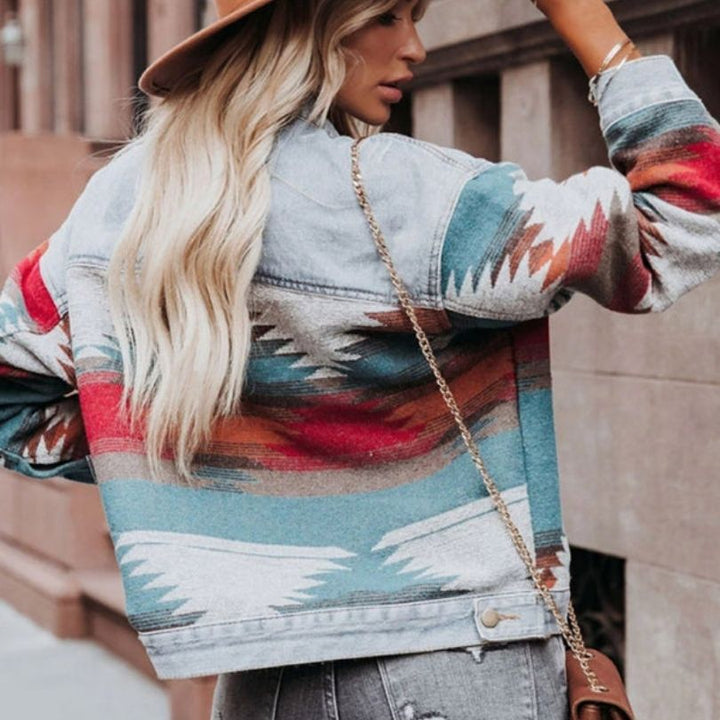 W&W Mode | Jeansjacke mit Aztekenmuster
