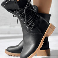 WW | Moderne und unterstützende orthopädische Stiefel.