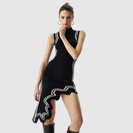 WW | Ärmelloses Kleid mit Kontrastpaspelierung