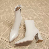 WW | Lackleder Stiefeletten Mit Blockabsatz