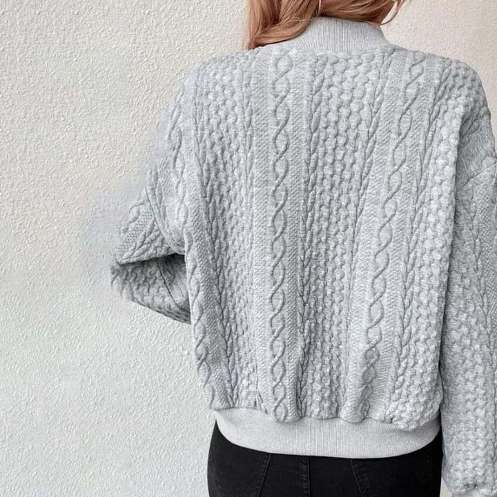 W&W Mode | Gestrickte Strickjacke