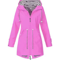 Wasserdichte Jacke mit Kapuze