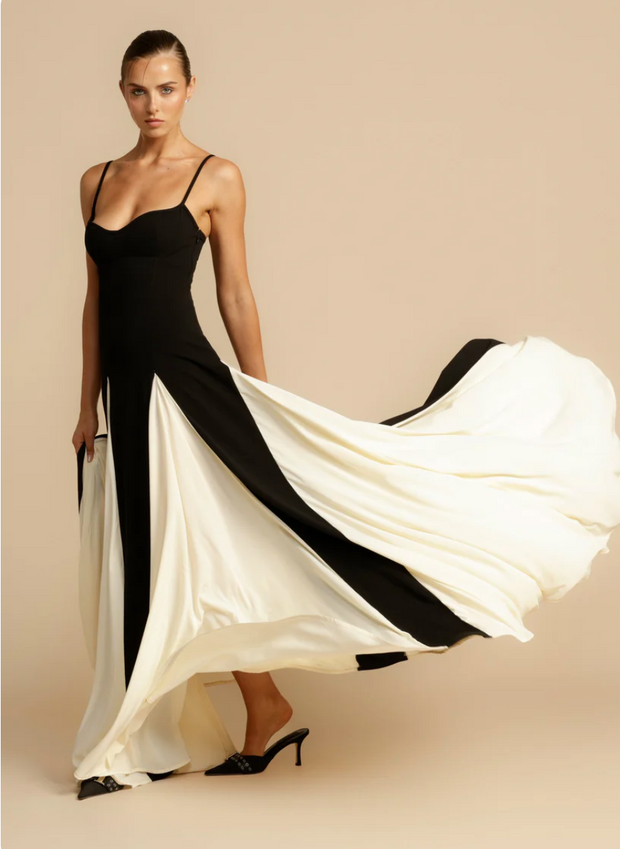 WW | Elegantes zweifarbiges Spaghettiträger-Maxikleid für Damen