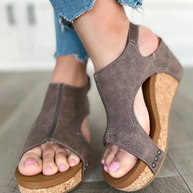 WW | Trendige Damensandalen Mit Keilabsatz Und Ergonomischem Fußbett