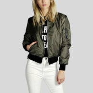 Jacke mit O-Ausschnitt