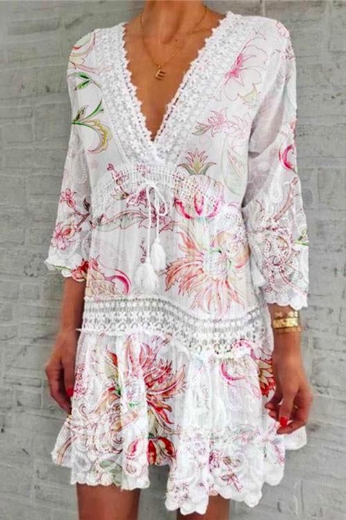 WW | Rosiedress V-Ausschnitt Spitze Besatz Quasten Schwungkleid