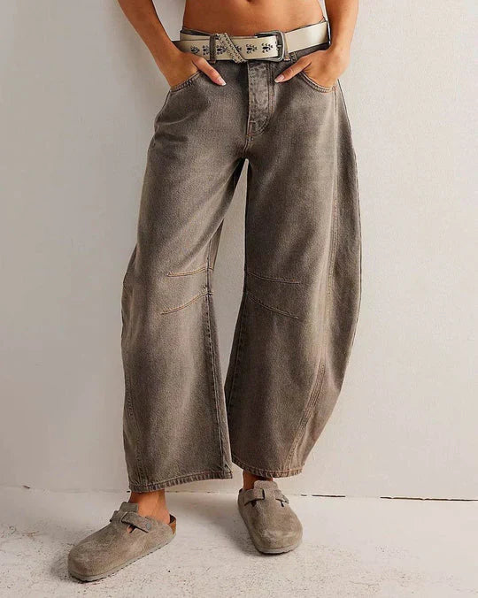 WW | Mitteltaillierte Röhrenjeans für Frauen